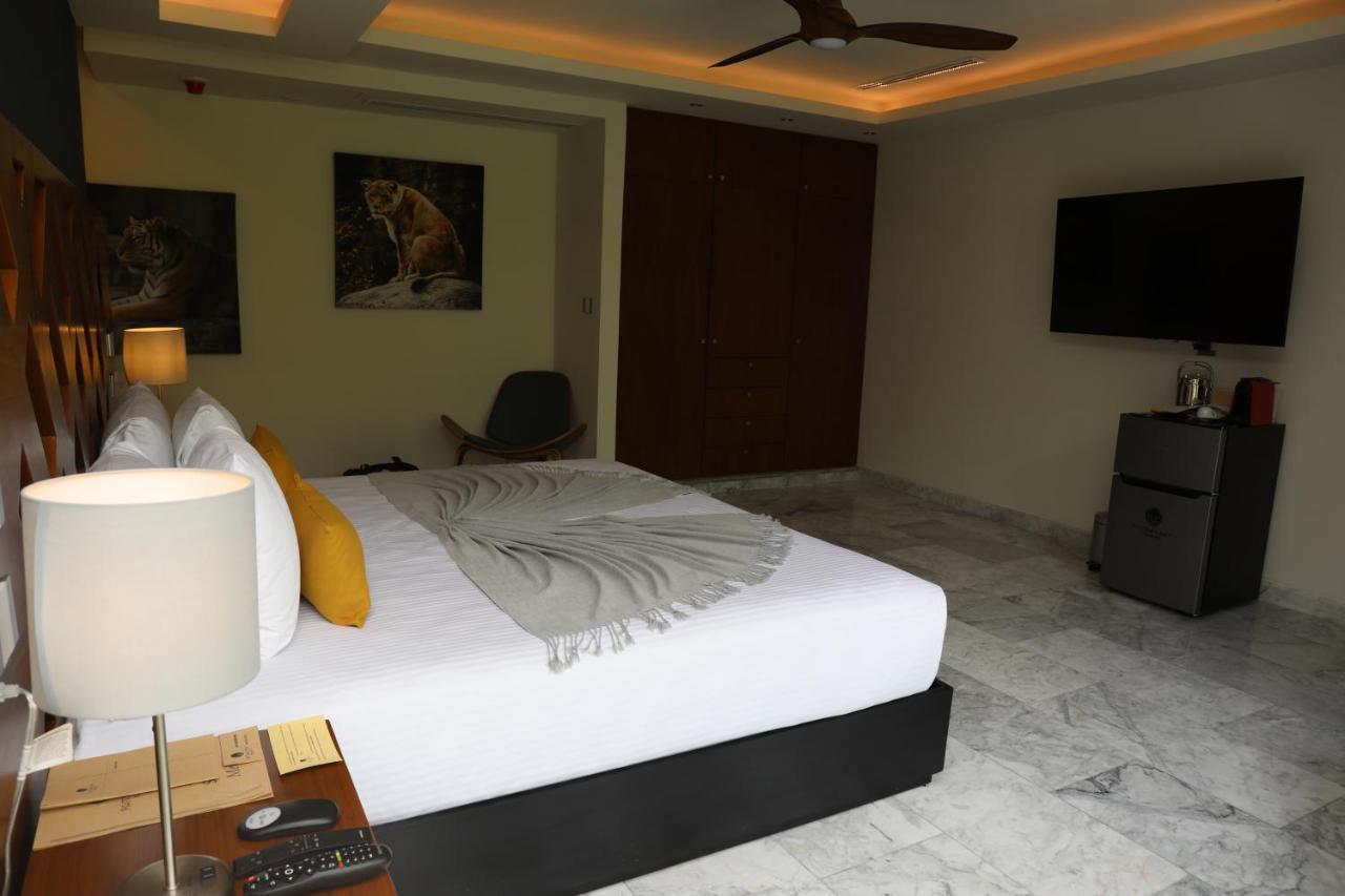 Panther Bay Boutique Hotel Akumal Extérieur photo